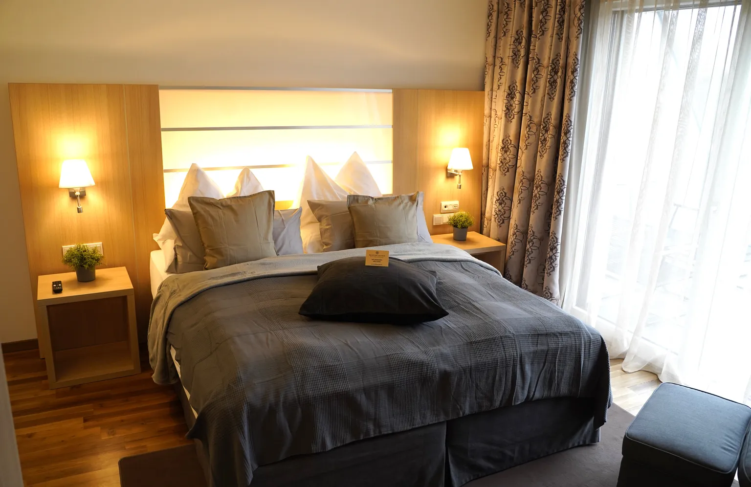 Rooftop Suit - Schlafzimmer