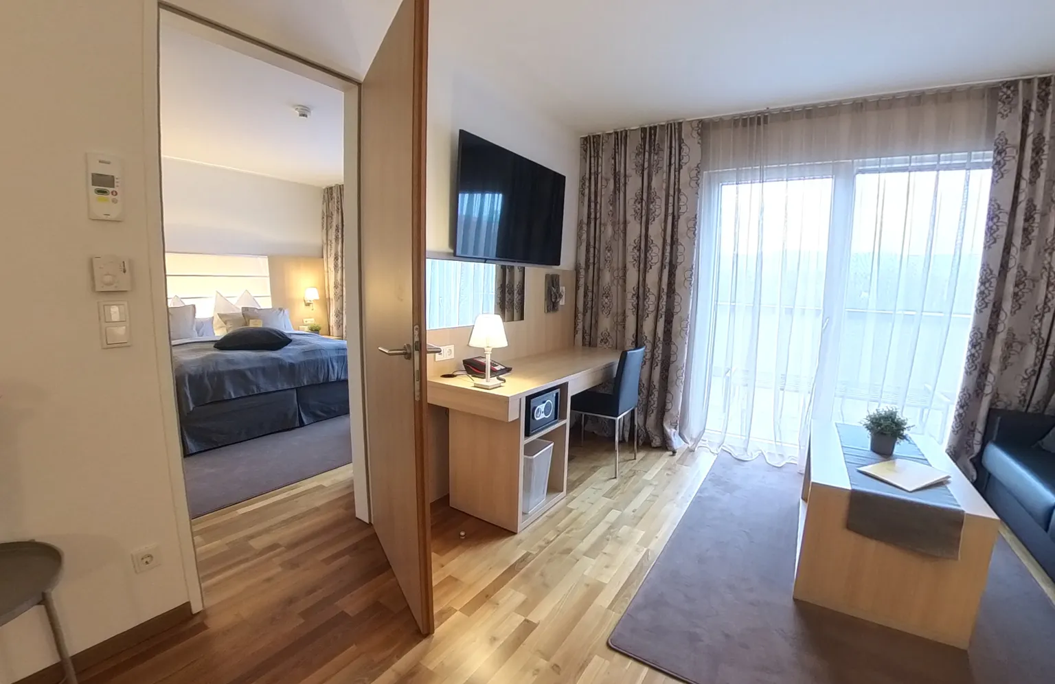 Rooftop Suit - Wohnzimmer